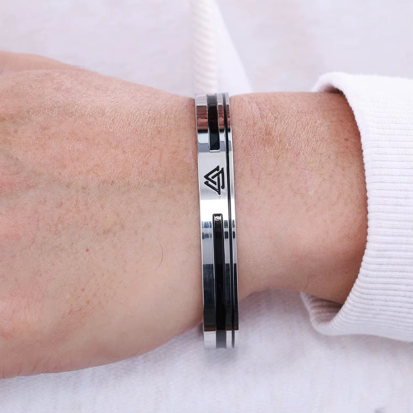 Odin’s bracelet